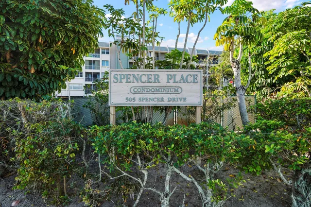 $150,000 | 505 Spencer Drive, Unit 406, West Palm Beach, FL 33409