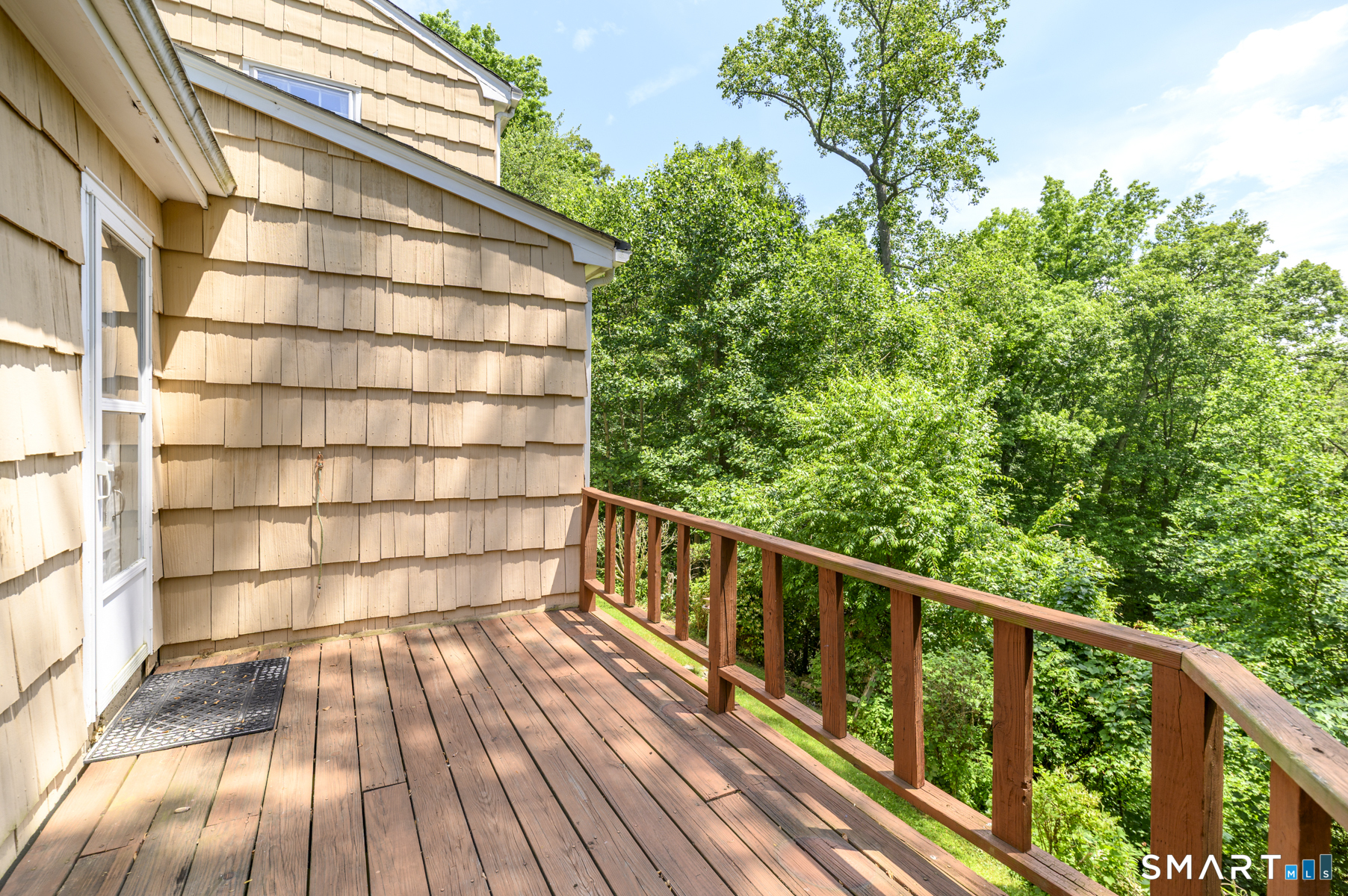 101 East Cross Road Stamford, CT 06907 - Photo 8 of 33