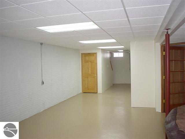 514 State Road West Branch, MI 48661 - Photo 14 of 24 1743034-13.JPG
