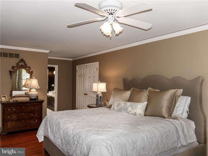 8 Edgewood Road Yardley, PA 19067 - Photo 14 of 25 Master Bedroom