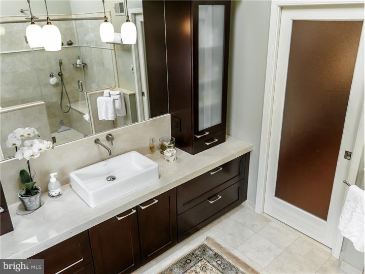 8 Edgewood Road Yardley, PA 19067 - Photo 17 of 25 Master Bathroom