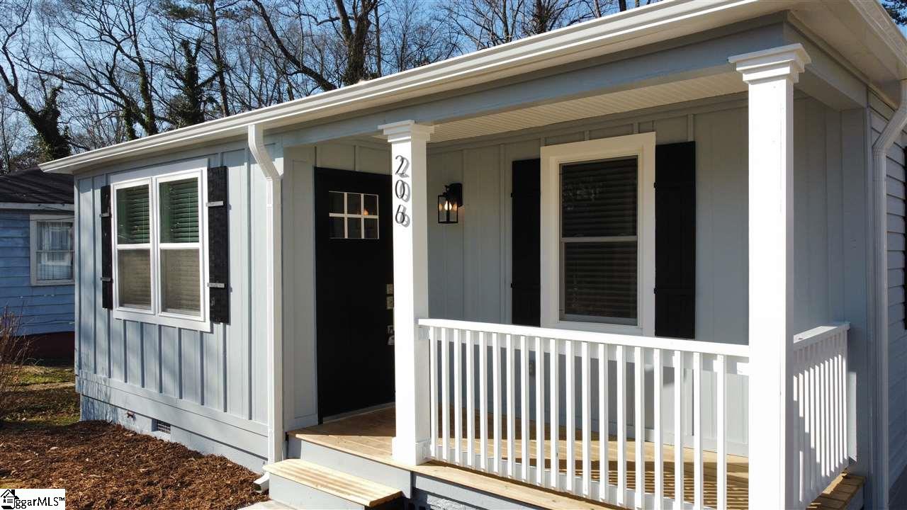 206 Glenn Road Greenville, SC 29607 - Photo 3 of 24 Gallery Image 3