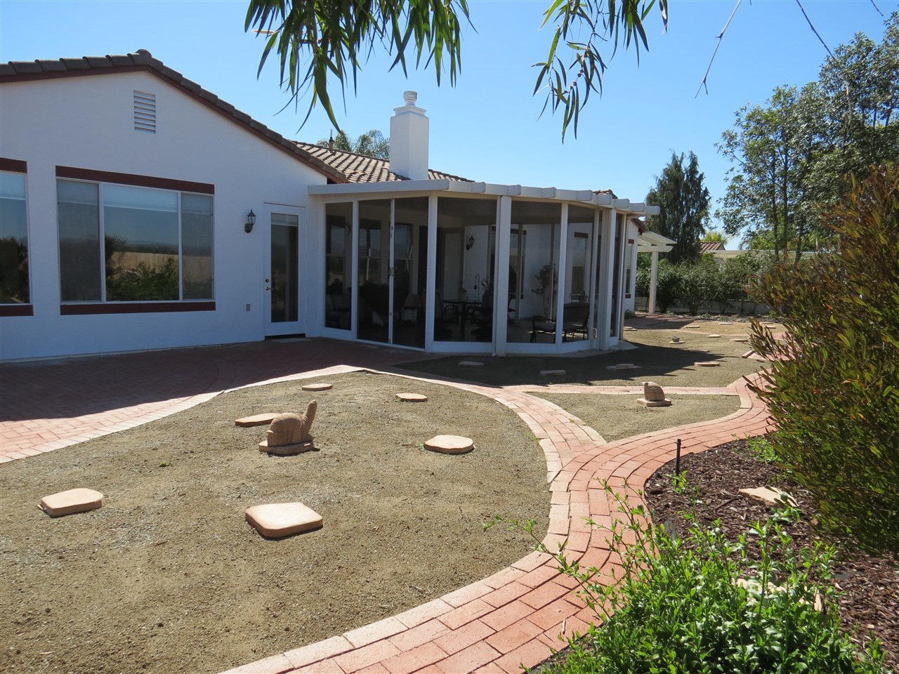 1255 Firecrest Fallbrook Ca Fallbrook, CA 92028 - Photo 22 of 25