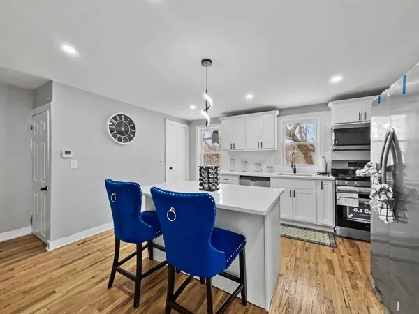 $379,488 | 365-367 Water Street, Springfield, MA 01151