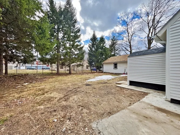 $379,488 | 365-367 Water Street, Springfield, MA 01151