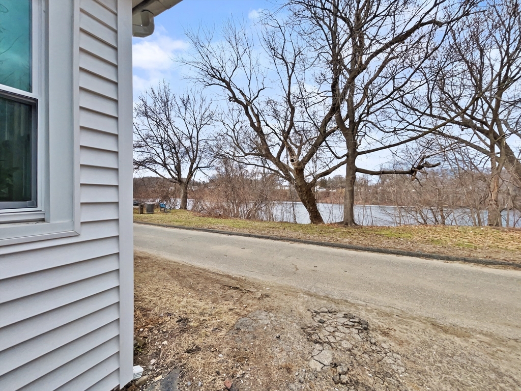 365-367 Water Street Springfield, MA 01151 - Photo 22 of 25