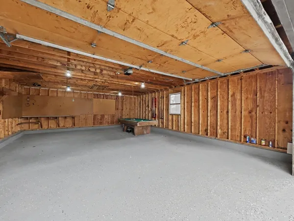 $379,488 | 365-367 Water Street, Springfield, MA 01151