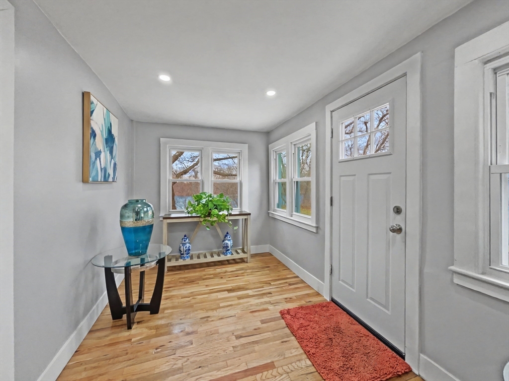 365-367 Water Street Springfield, MA 01151 - Photo 4 of 25