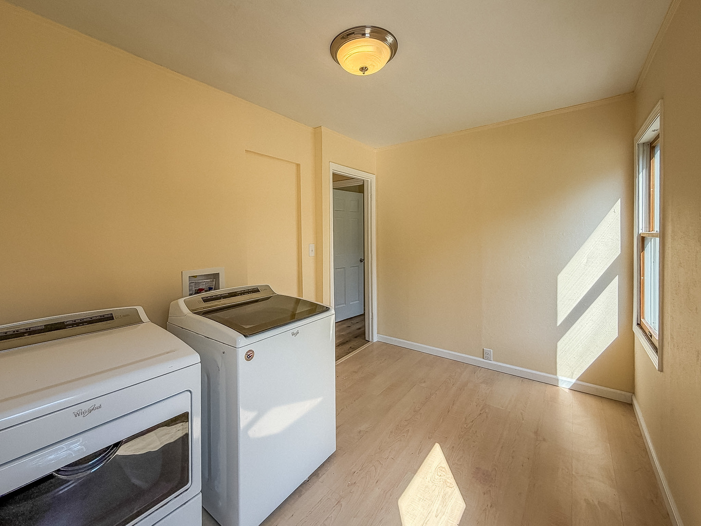 1211 West Springfield Avenue Champaign, IL 61821 - Photo 23 of 43 Gallery Image 23