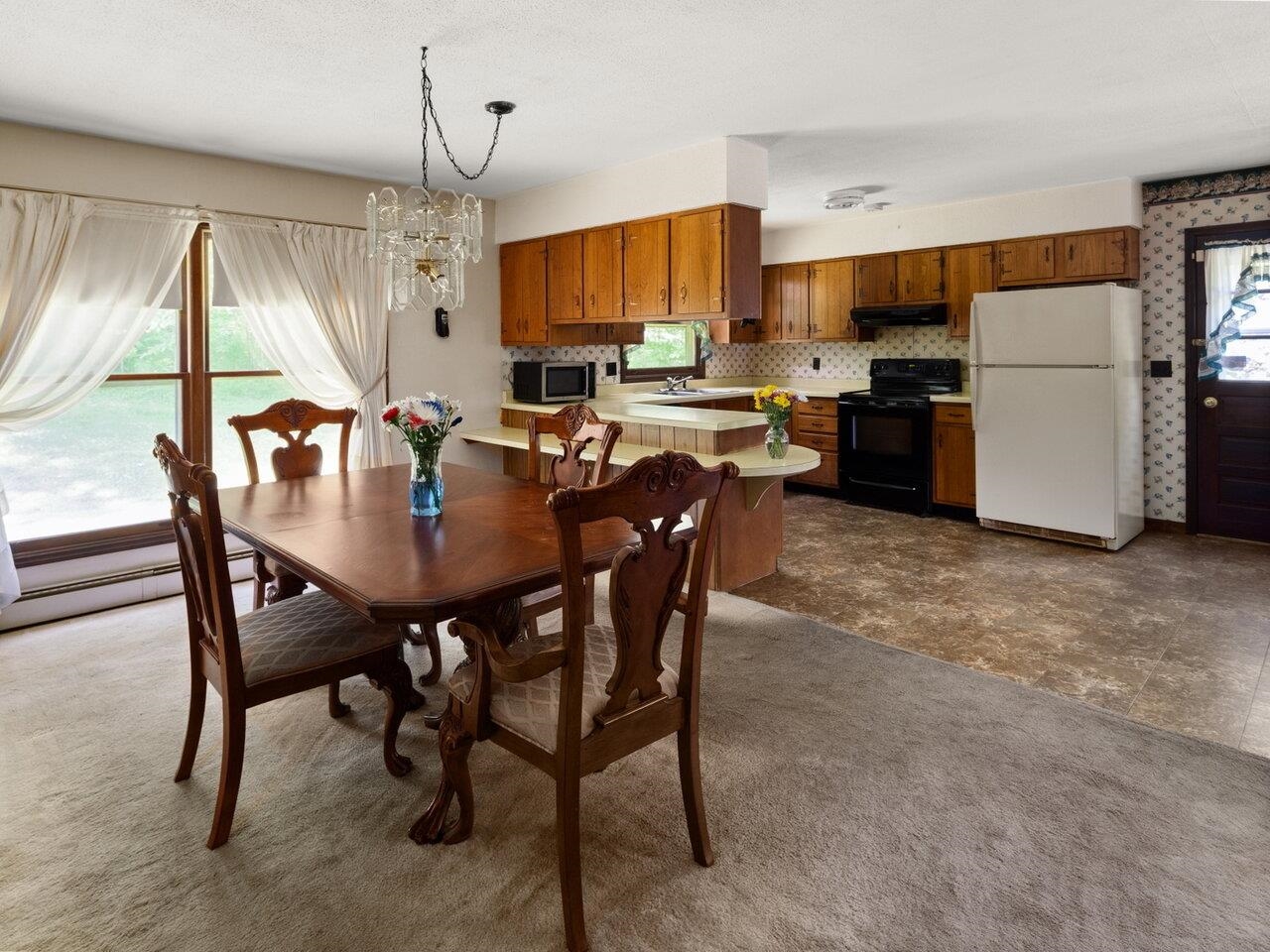 223 Swamp Road Hinesburg, VT 05461 - Photo 14 of 30 Gallery Image 14