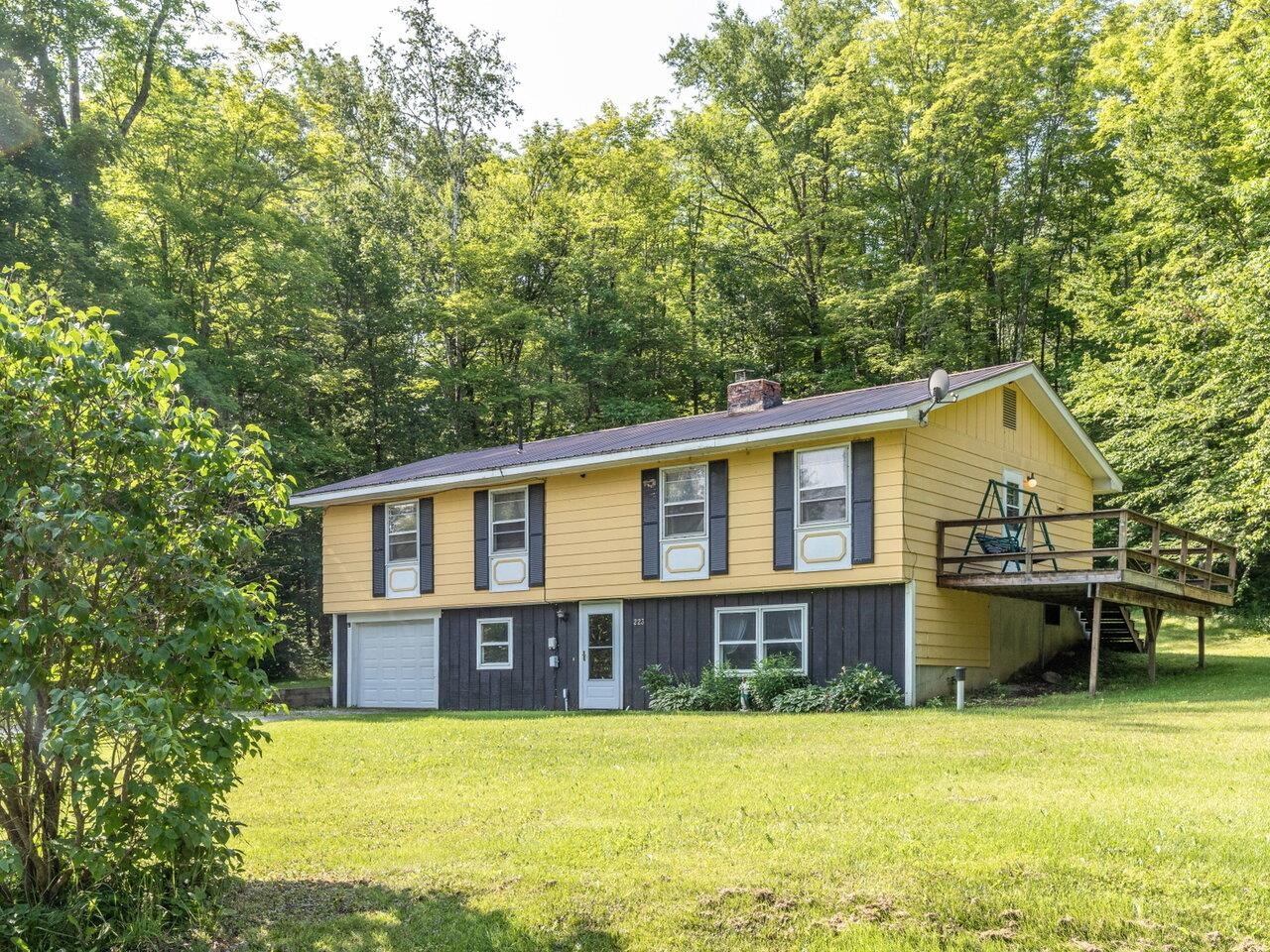 223 Swamp Road Hinesburg, VT 05461 - Photo 2 of 30 Gallery Image 2