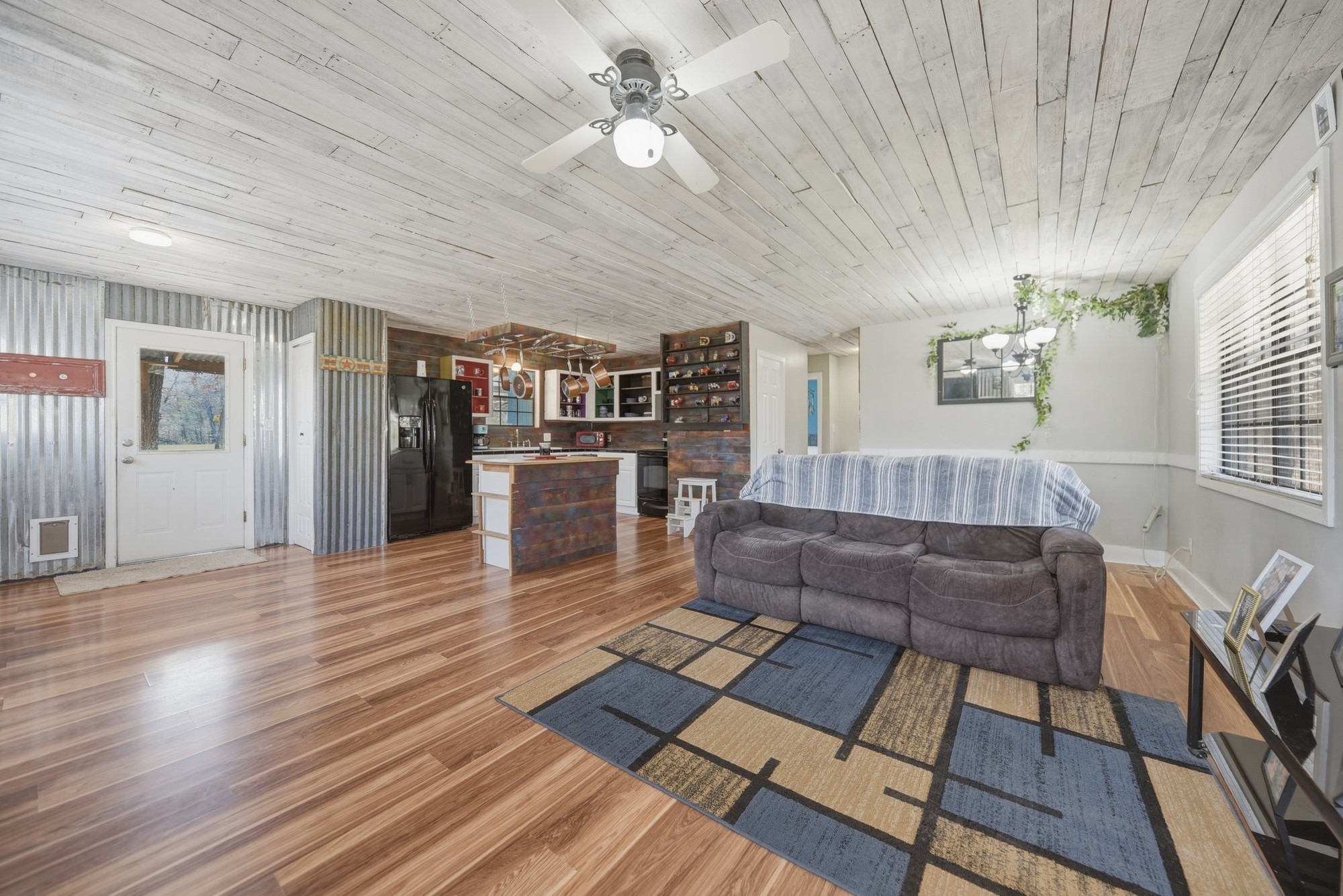 514 Forest Oak Road Somerville, TX 77879 - Photo 6 of 17