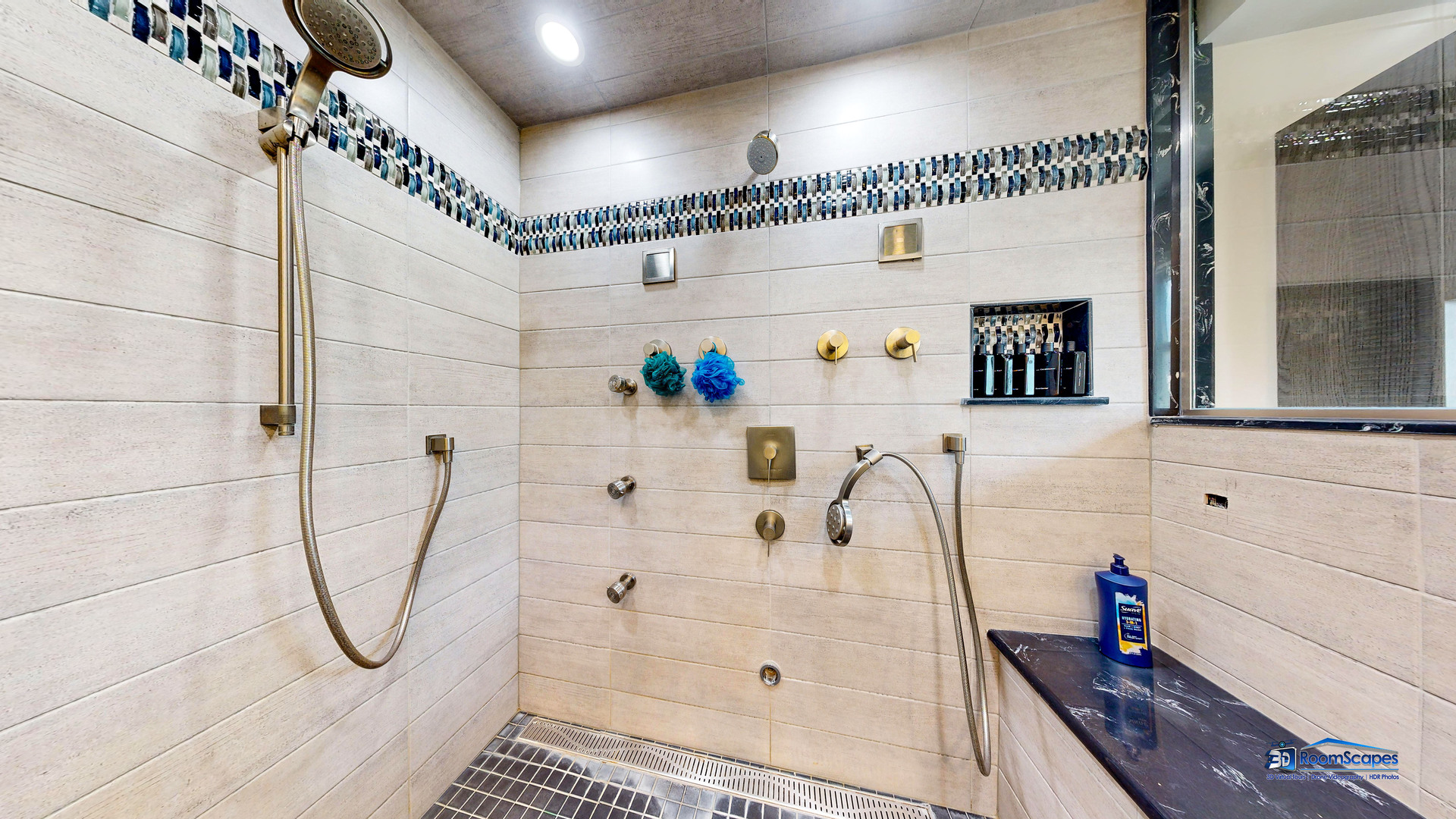 35142 North Lk Shr Road Ingleside, IL 60041 - Photo 20 of 60 a bathroom with mirror on the shower and sink