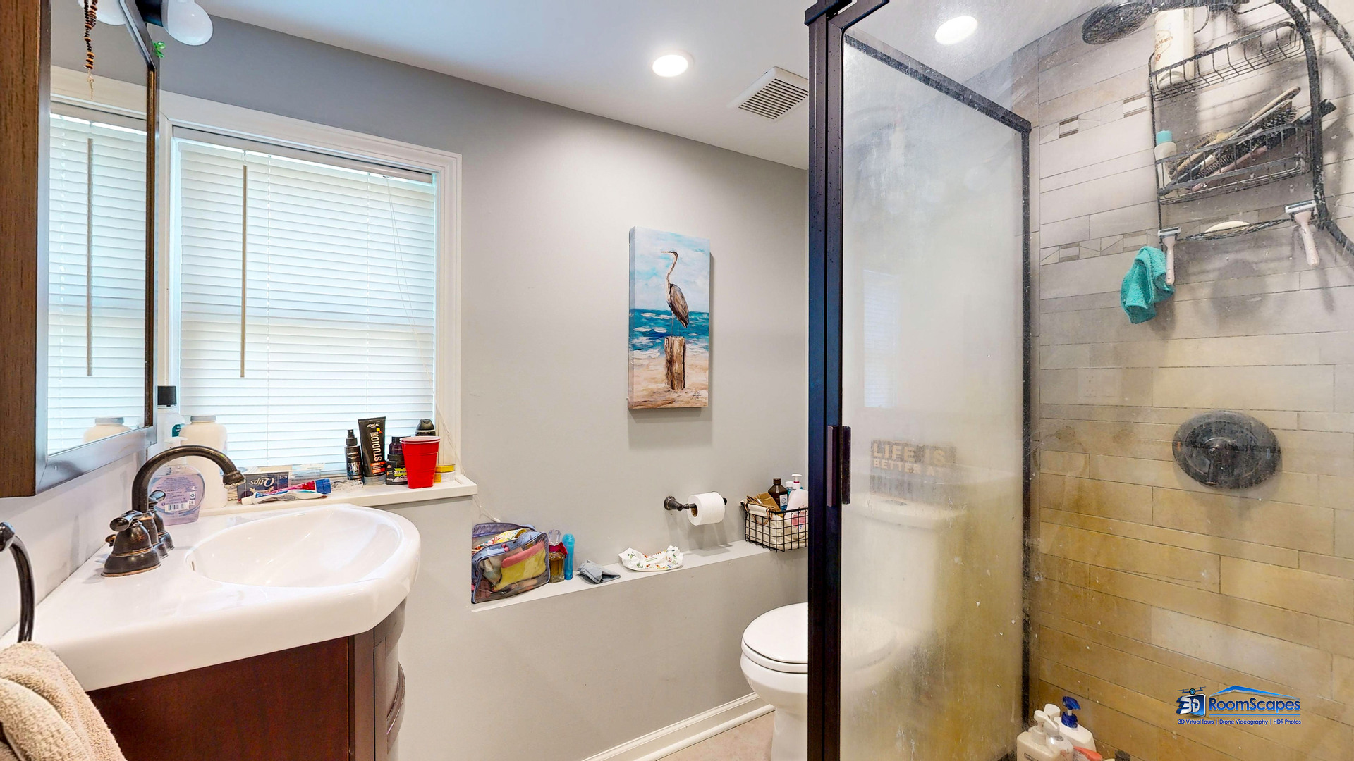 35142 North Lk Shr Road Ingleside, IL 60041 - Photo 46 of 60 a bathroom with a sink and a tub