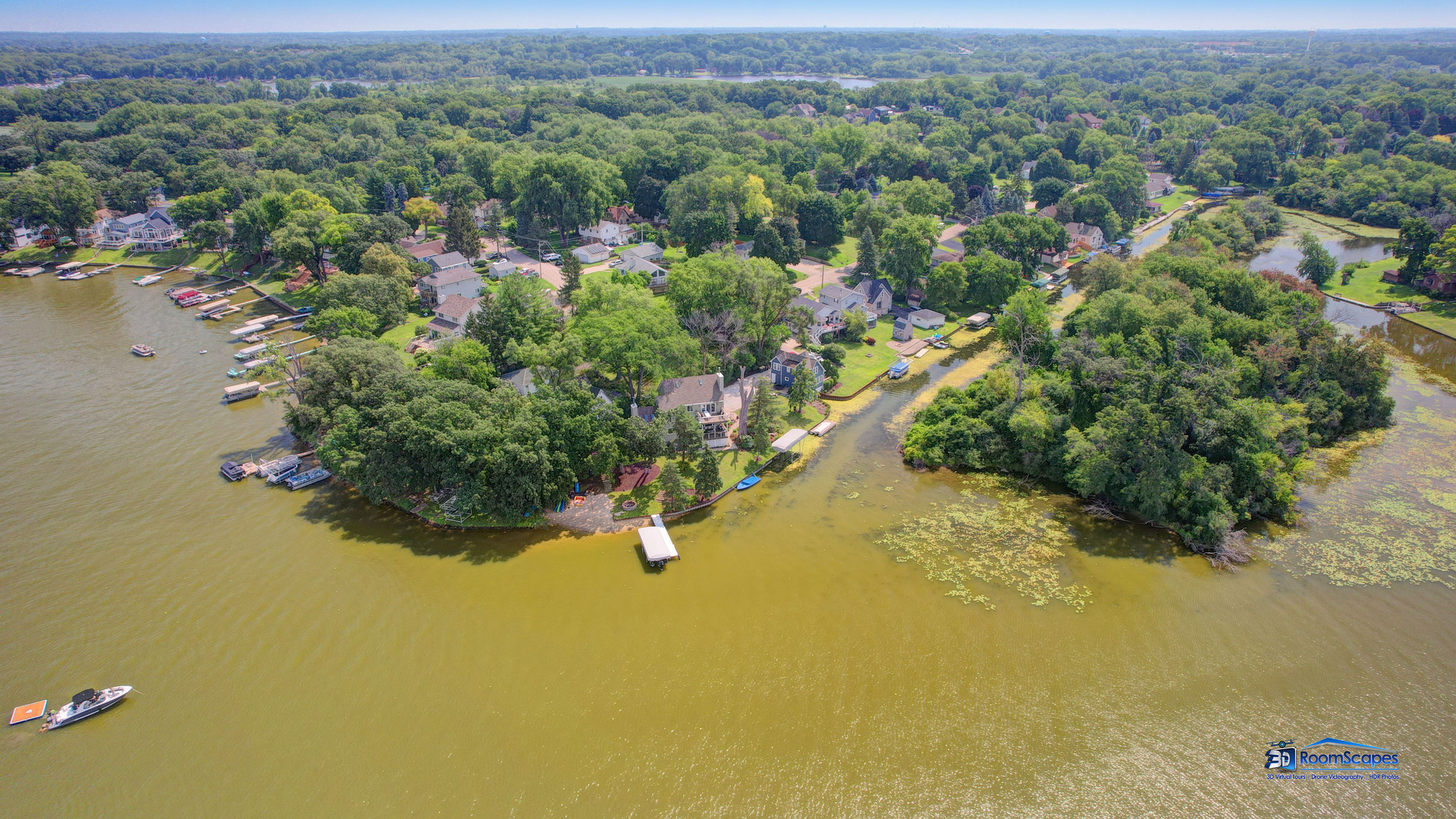 35142 North Lk Shr Road Ingleside, IL 60041 - Photo 59 of 60 an aerial view of a houses with a yard