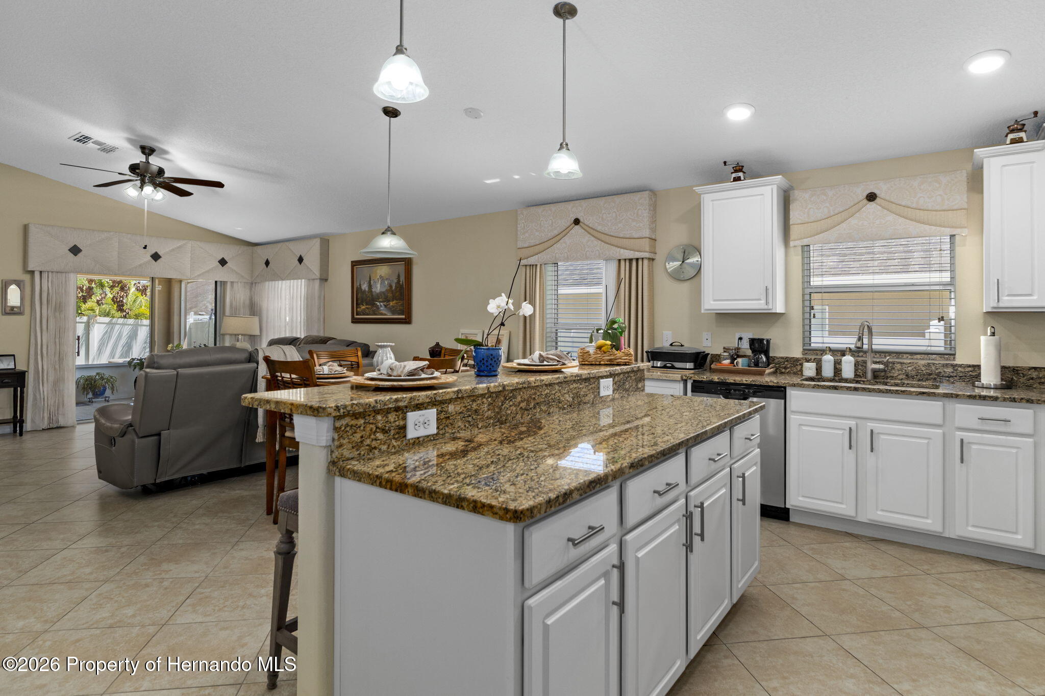 18334 Waydale Loop Hudson, FL 34667 - Photo 13 of 34 23-web-or-mls-M6602337