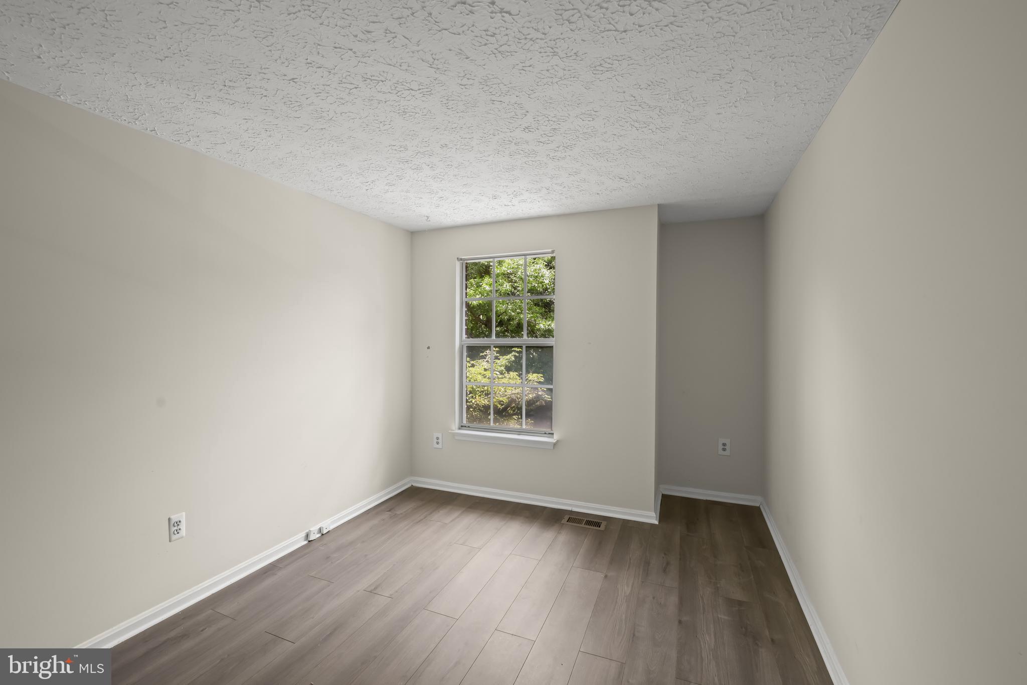 11459 Encore Drive Silver Spring, MD 20901 - Photo 22 of 35