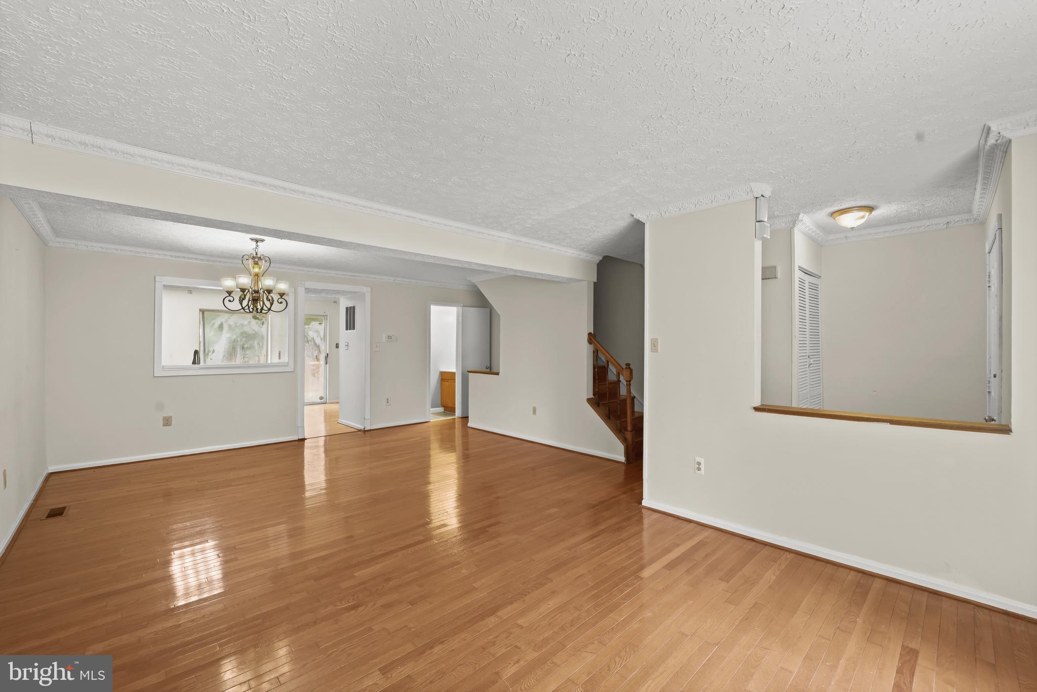 11459 Encore Drive Silver Spring, MD 20901 - Photo 6 of 35