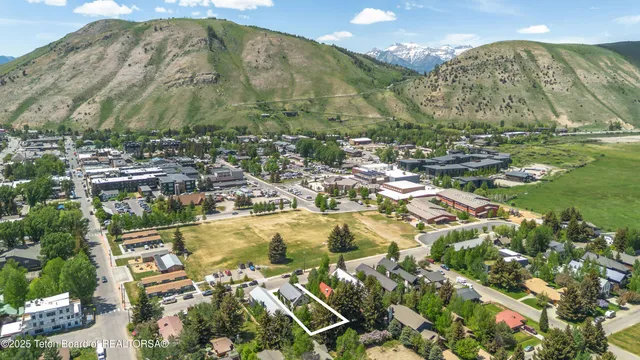 $6,495,000 | 150 North Jean Street, Jackson, WY 83001