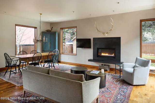 $6,495,000 | 150 North Jean Street, Jackson, WY 83001