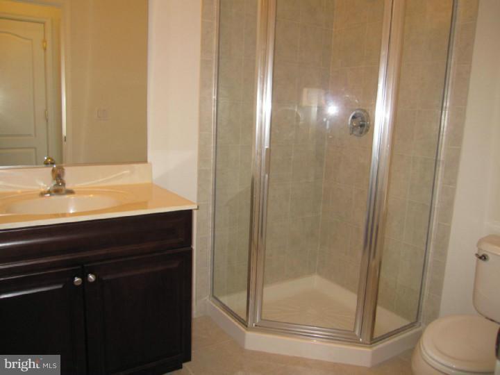 6 Sapphire Road Robbinsville, NJ 08691 - Photo 14 of 25 Bathroom
