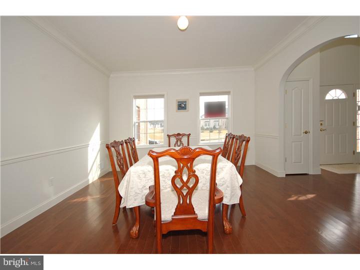 6 Sapphire Road Robbinsville, NJ 08691 - Photo 7 of 25 Dining Room