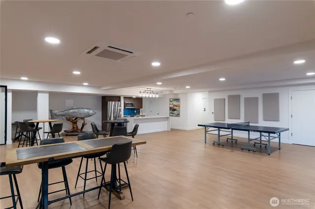 $1,295,000 | 4907 Main Street, Unit 702, Tacoma, WA 98407