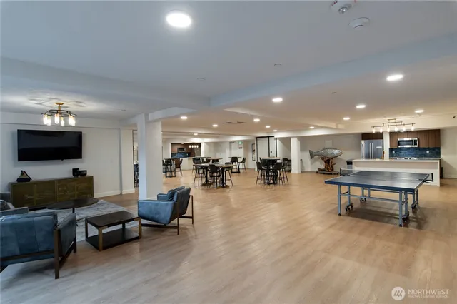 $1,295,000 | 4907 Main Street, Unit 702, Tacoma, WA 98407