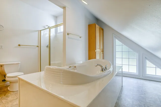 $499,500 | 28457 Highway 299, Bella Vista, CA 96008