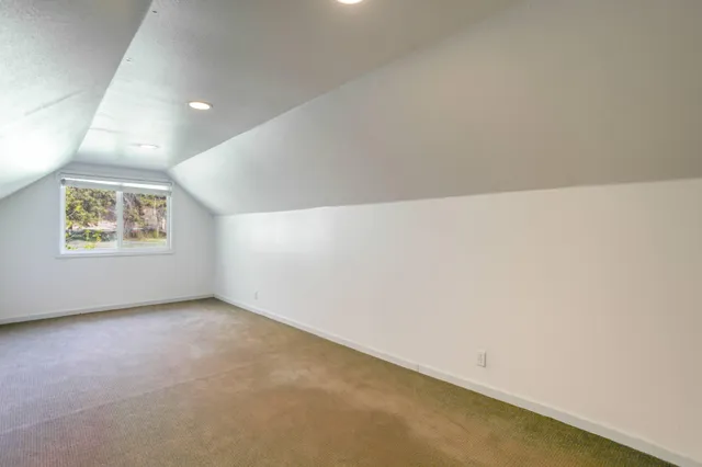 $499,500 | 28457 Highway 299, Bella Vista, CA 96008