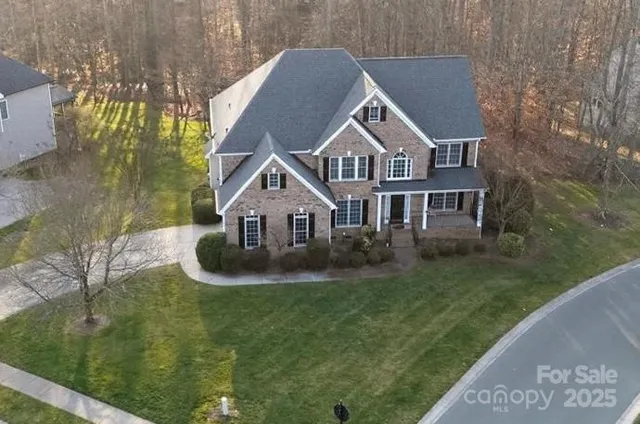 $615,000 | 211 Forest Walk Way, Mooresville, NC 28115