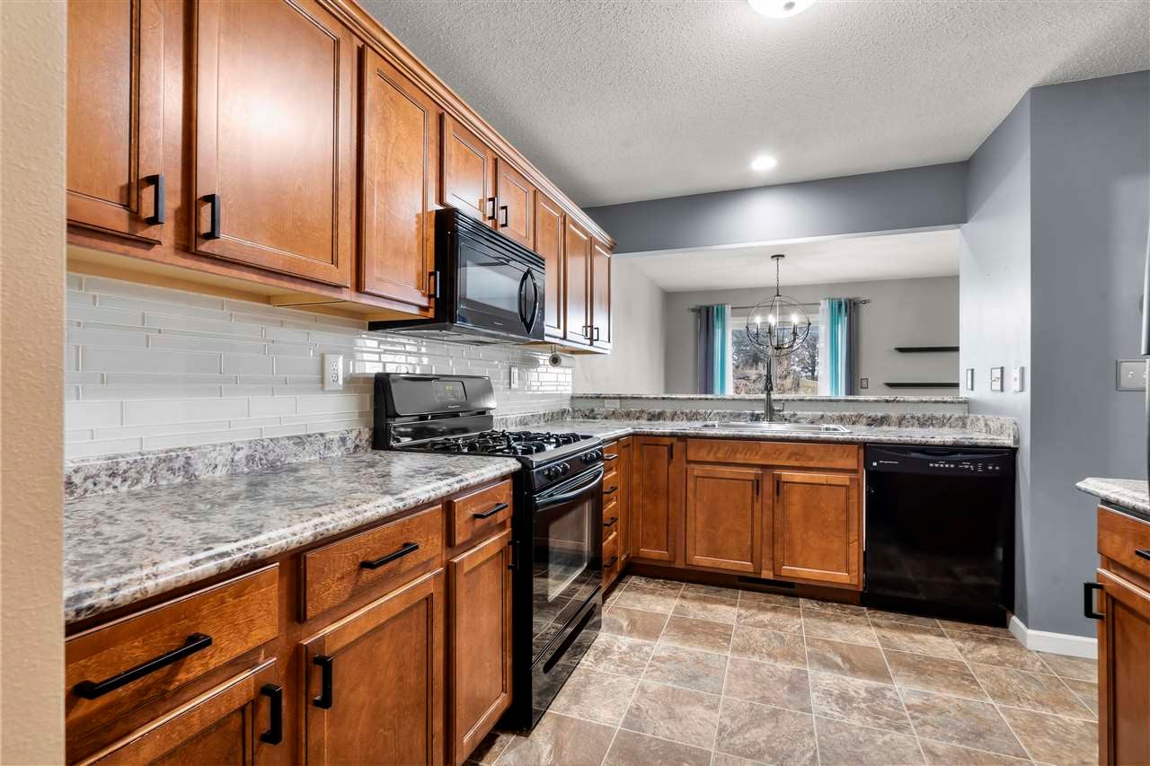 3551 Stoney Point Road Southwest Cedar Rapids, IA 52404 - Photo 12 of 26 Gallery Image 12