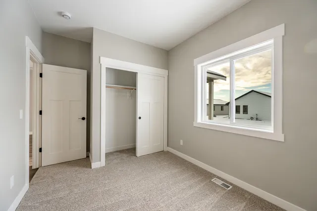 $472,320 | 1424 Silverton Drive, Ranchester, WY 82839