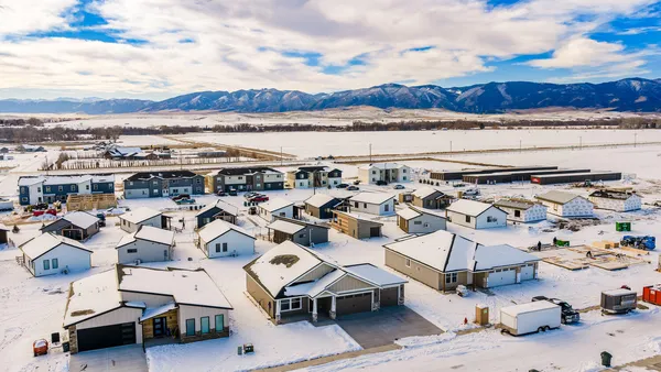 $472,320 | 1424 Silverton Drive, Ranchester, WY 82839