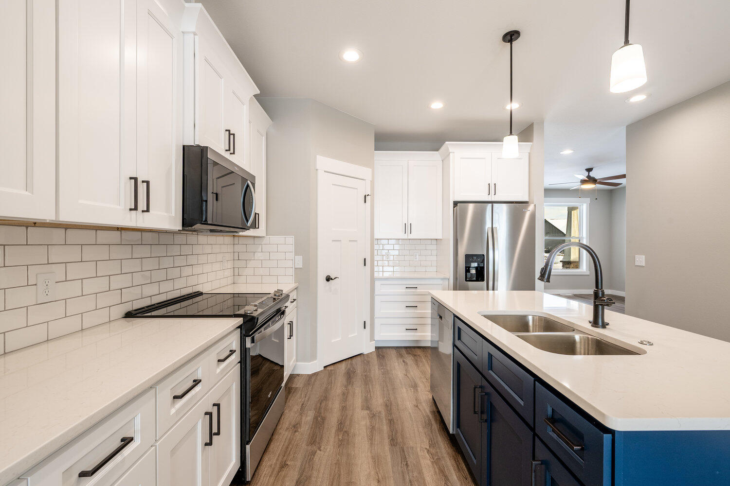 1424 Silverton Drive Ranchester, WY 82839 - Photo 8 of 34 7