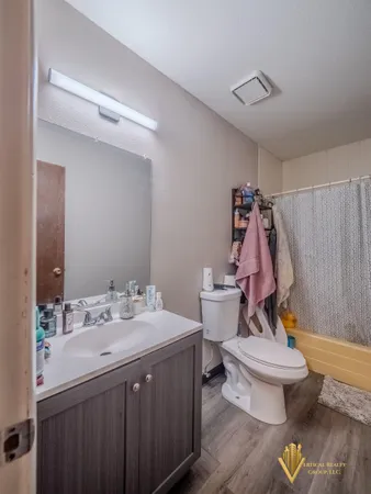 $480,000 | 2561 South Jefferson Street, Casper, WY 82601