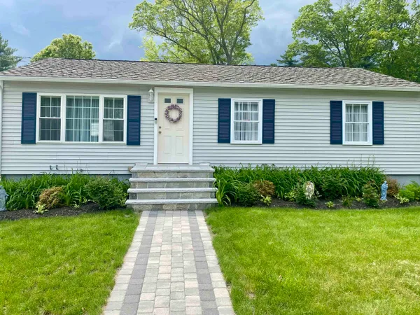 $509,900 | 90 Tarbell Street, Manchester, NH 03104