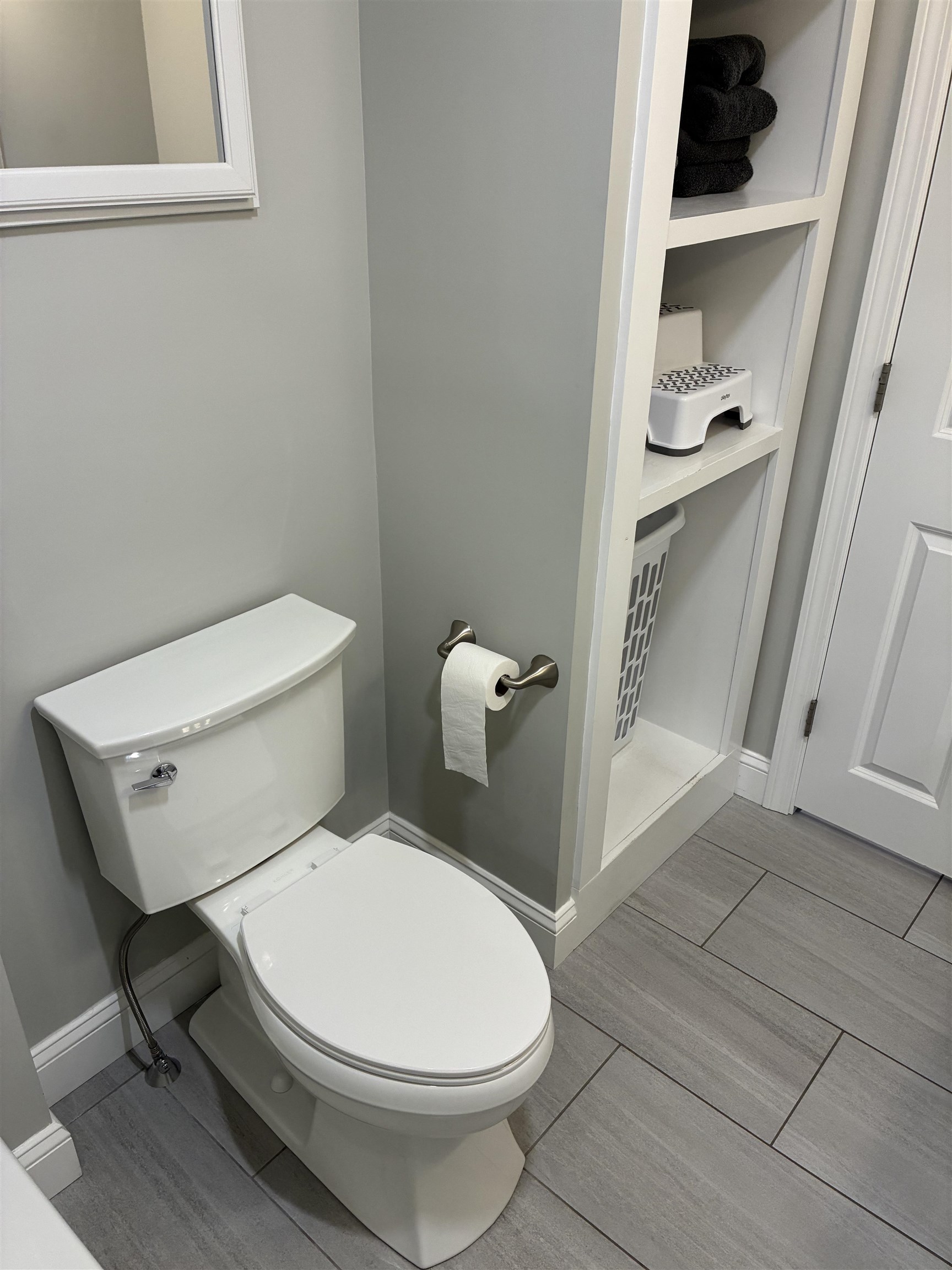 90 Tarbell Street Manchester, NH 03104 - Photo 24 of 60