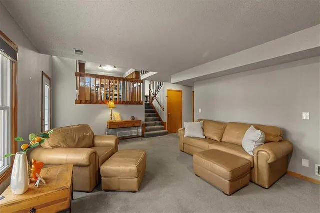 $354,000 | 15778 Horton Street, Overland Park, KS 66223