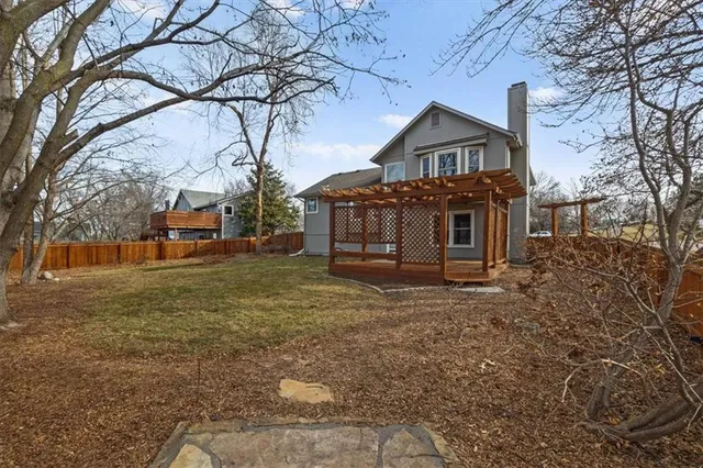 $354,000 | 15778 Horton Street, Overland Park, KS 66223