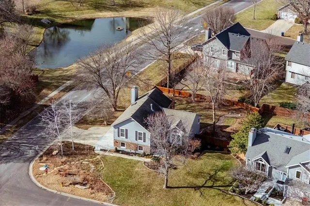 $354,000 | 15778 Horton Street, Overland Park, KS 66223