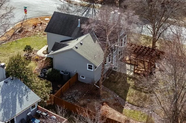 $354,000 | 15778 Horton Street, Overland Park, KS 66223