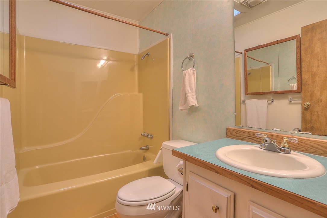 23911 Lake Drive West Bothell, WA 98021 - Photo 25 of 25 Gallery Image 25