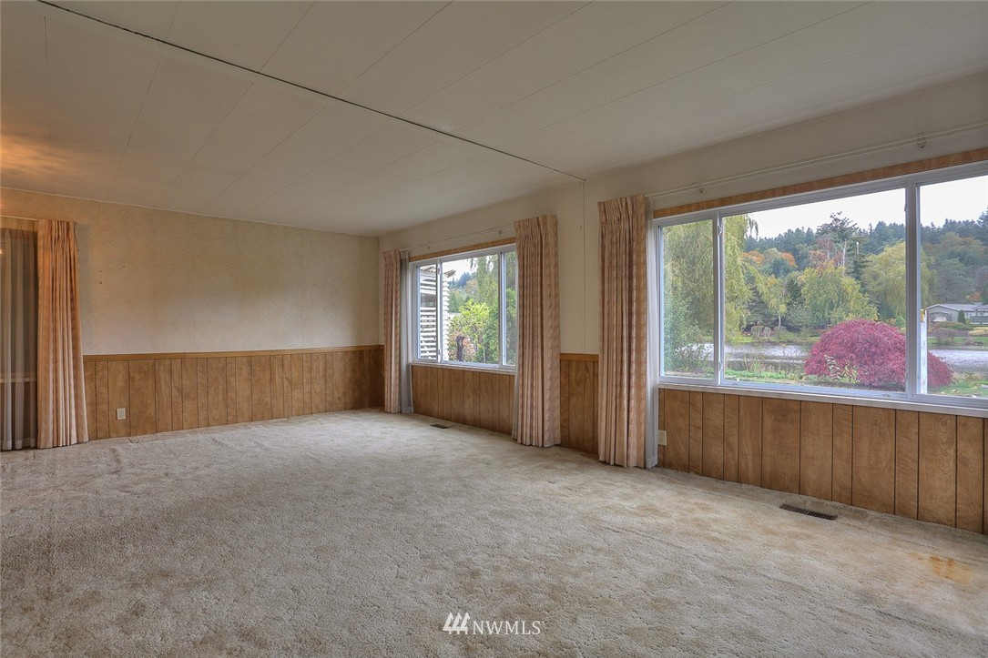 23911 Lake Drive West Bothell, WA 98021 - Photo 10 of 25 Gallery Image 10