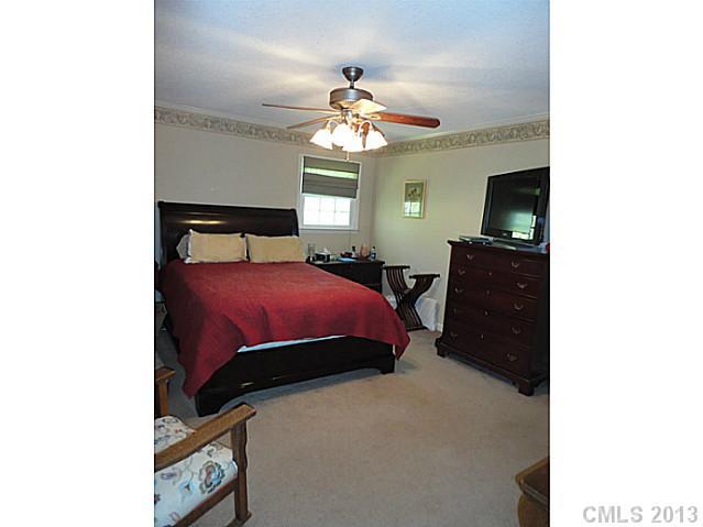 2284 Heavner Road Lincolnton, NC 28092 - Photo 9 of 13 Gallery Image 9