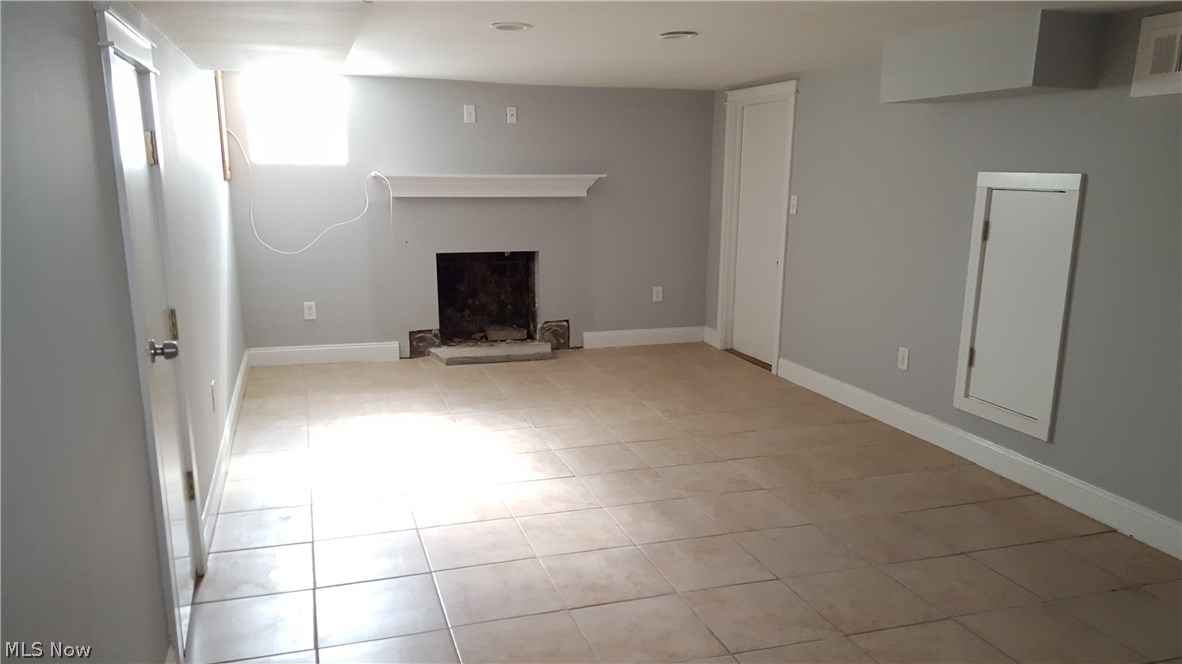 1680 South Green Road Cleveland, OH 44121 - Photo 23 of 30