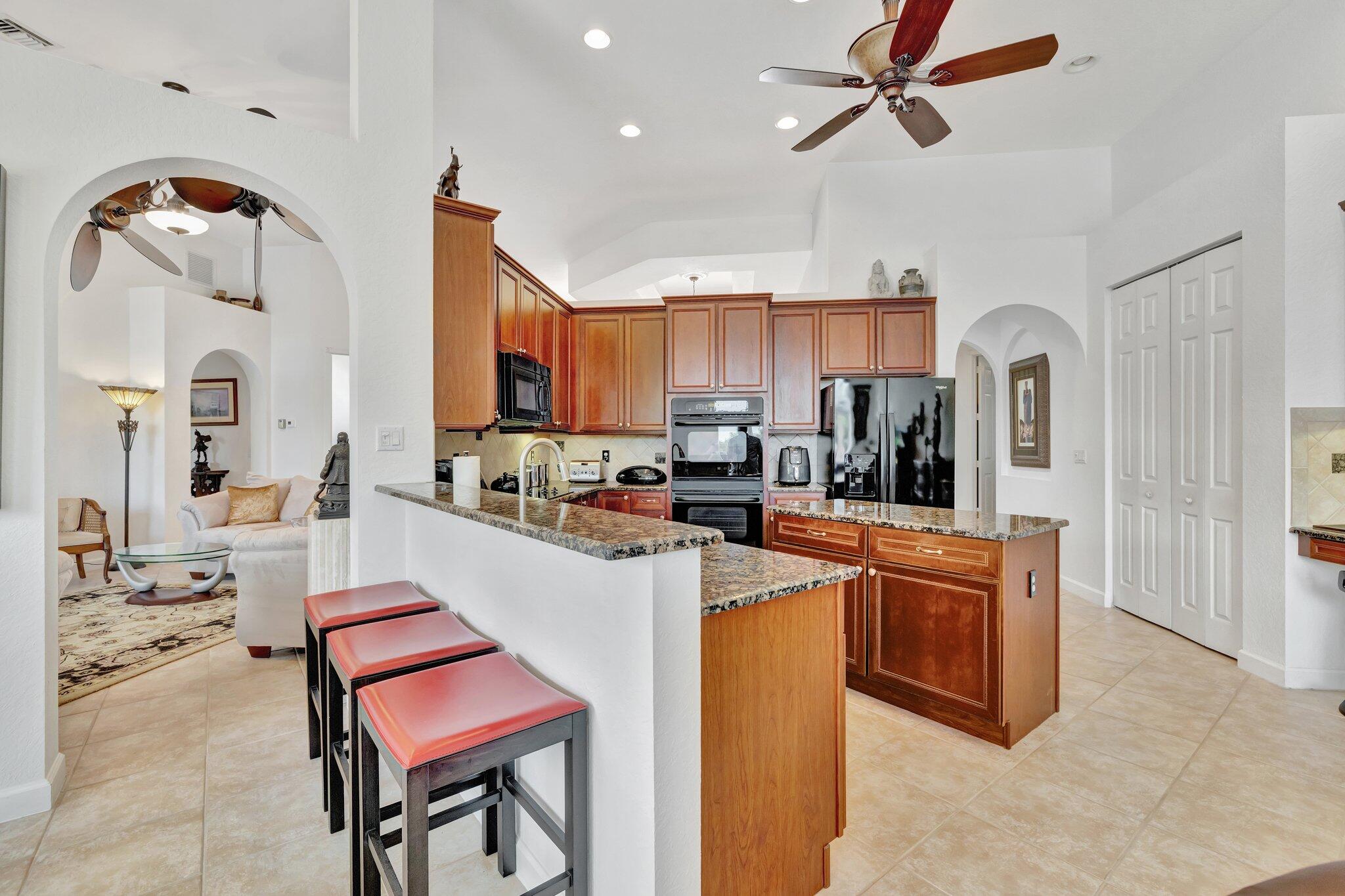 699 Southwest River Bend Circle Stuart, FL 34997 - Photo 20 of 78 Kitchen