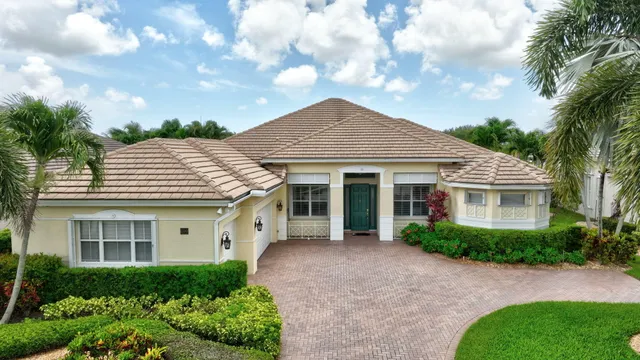 $1,295,000 | 699 Southwest River Bend Circle, Stuart, FL 34997
