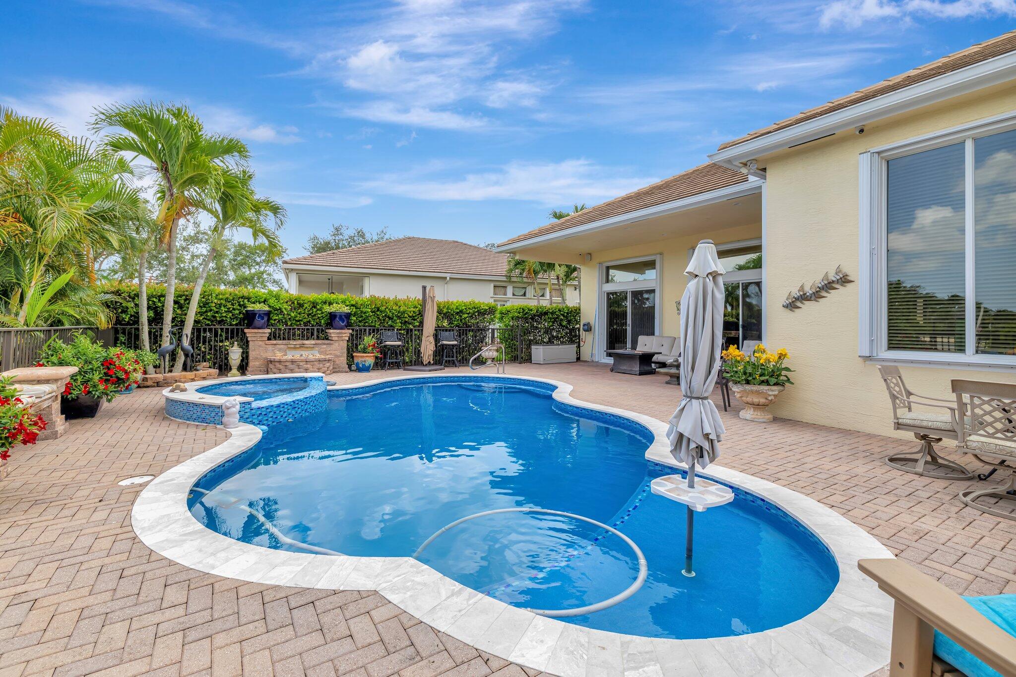 699 Southwest River Bend Circle Stuart, FL 34997 - Photo 6 of 78 Pool