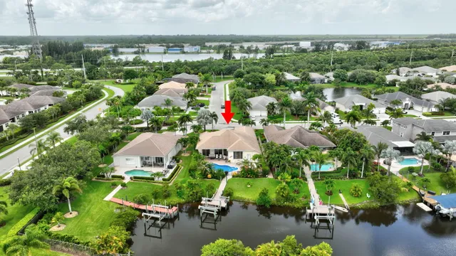 $1,295,000 | 699 Southwest River Bend Circle, Stuart, FL 34997